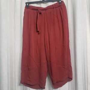 Wide Leg Belted Red Torrid Stretch Pants Size 1X